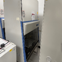 Thermo 1300 Series A2 4' BioSafety Cabinet image 0